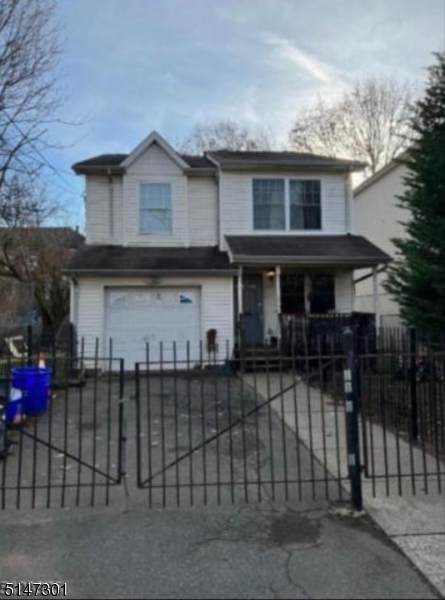 625 18Th Ave - Photo 1