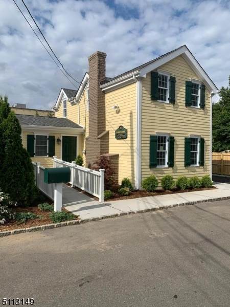 406 Highland Ave - Photo 1