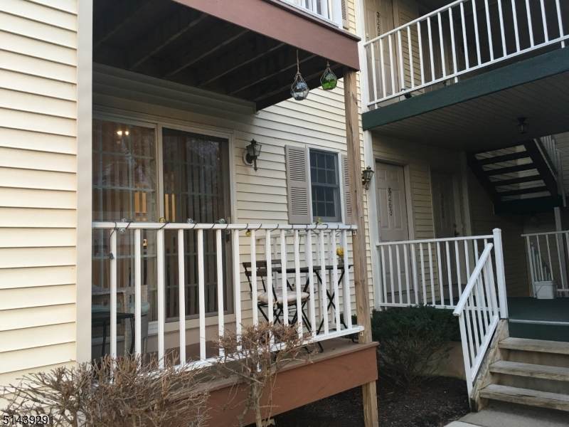 263 Potomac Dr - Photo 1