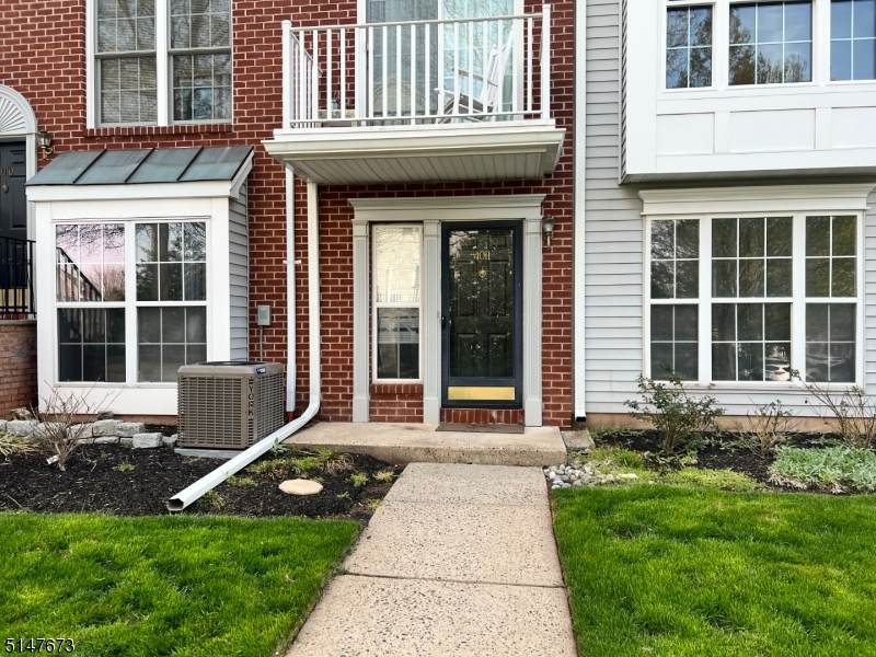 4011 Riddle Ct - Photo 1