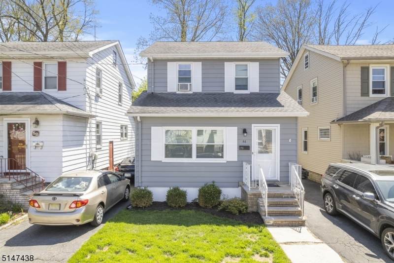 56 E Almira St - Photo 1