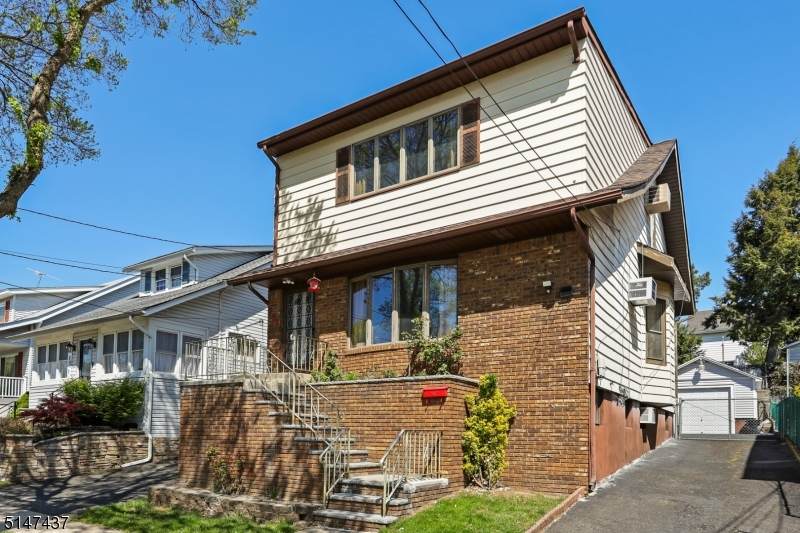 236 Union Ave - Photo 1