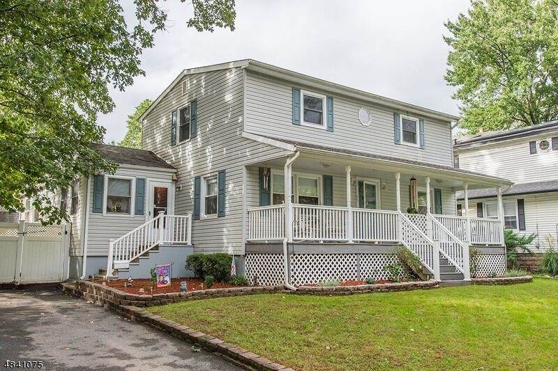 71 Van Ness Ave - Photo 1