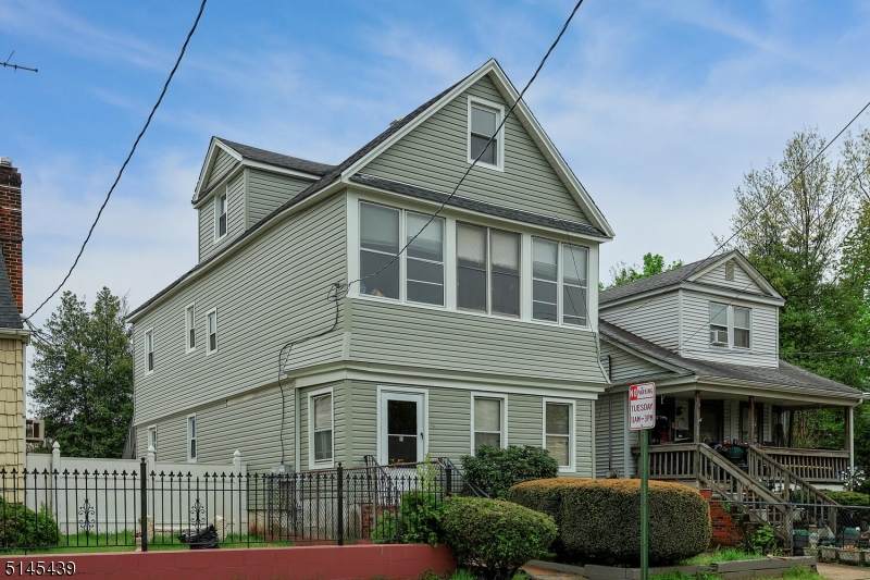 25 W 15Th St - Photo 1