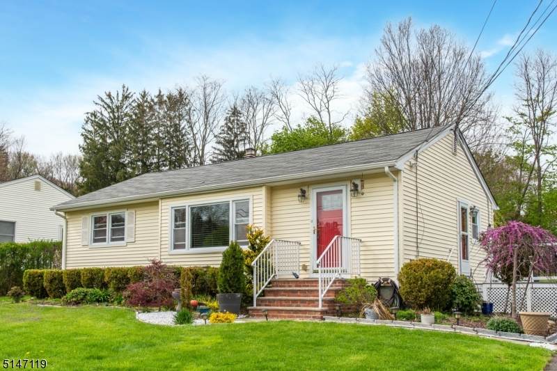 13 Oak Dr - Photo 1