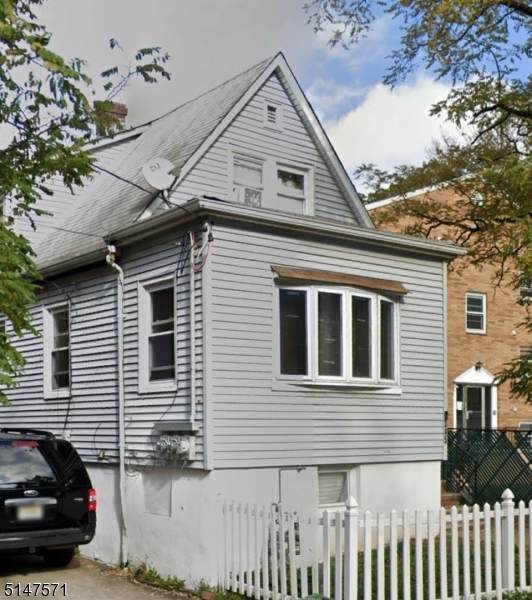 345 Mitchell Ave - Photo 1