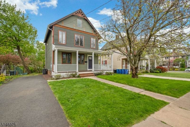 136 E Cliff St - Photo 1