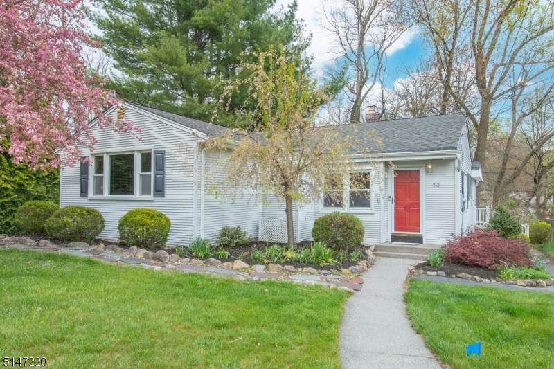 13 S Brookside Dr - Photo 1