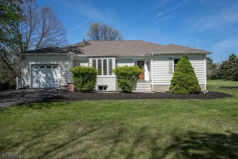 133 Cokesbury Rd - Photo 1