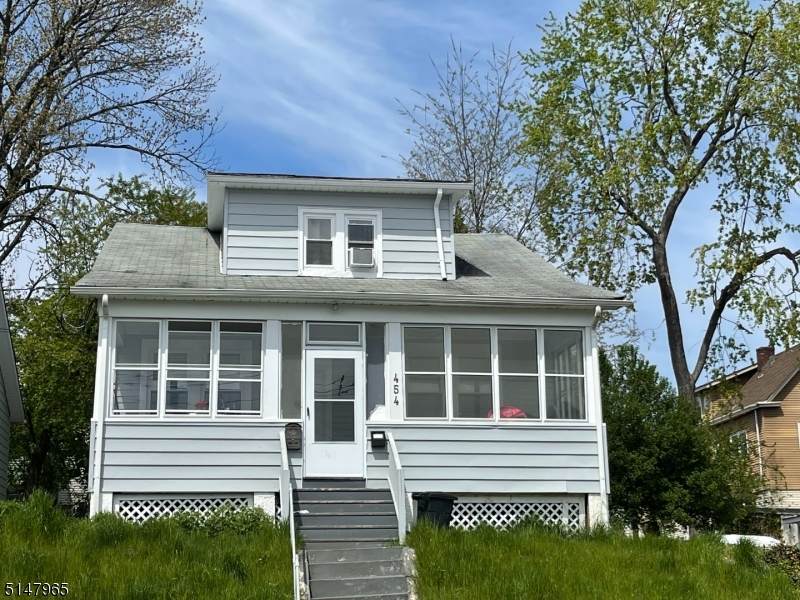 454 E 27Th St - Photo 1