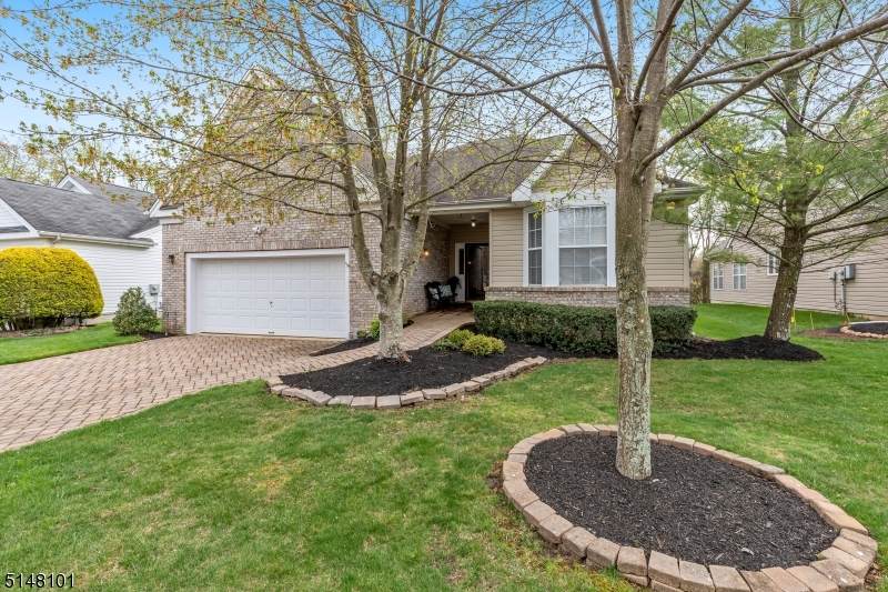 31 Tall Pines Dr - Photo 1