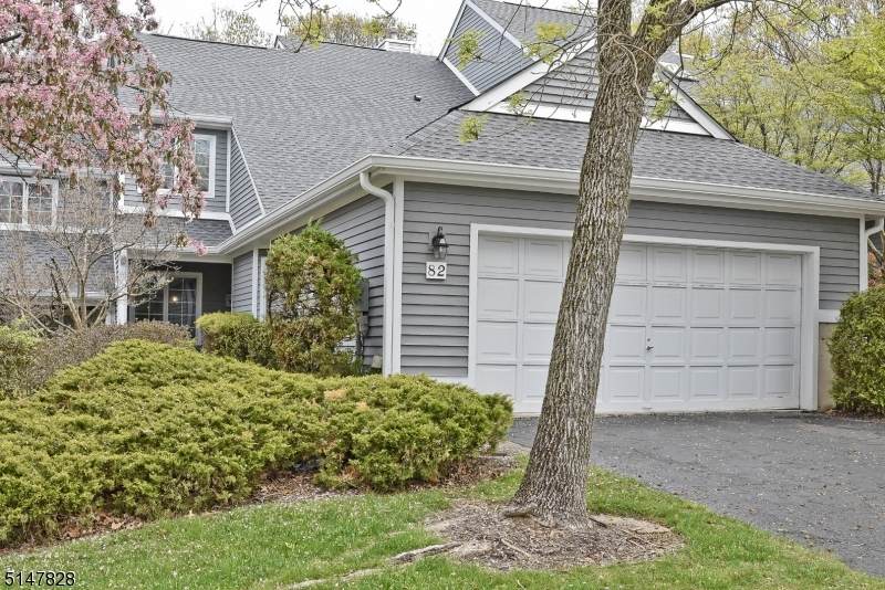 82 Ridge Dr - Photo 1
