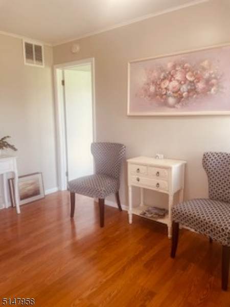 231 Main St - Photo 1