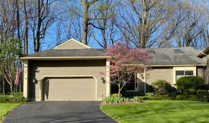25 Hunters Cir - Photo 1