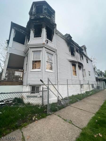 79 William St - Photo 1