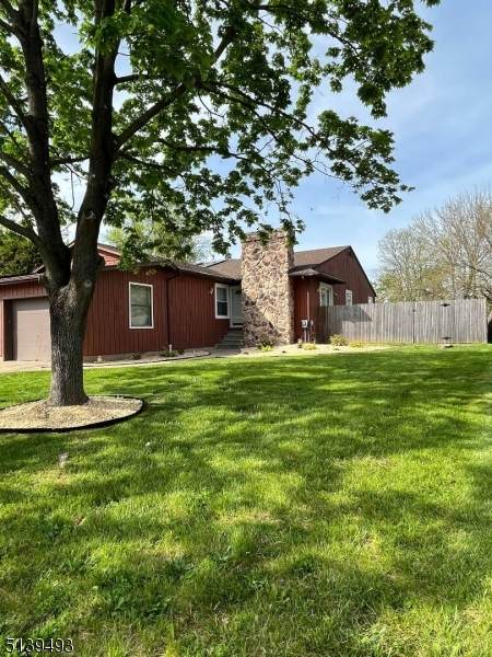 3 Independence Dr - Photo 1