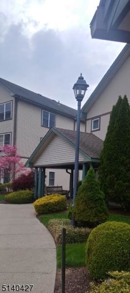 99 Park Edge - Photo 1
