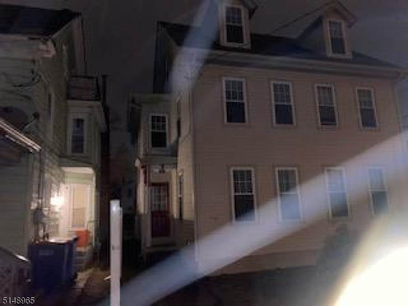 103 N 4Th St - Photo 1