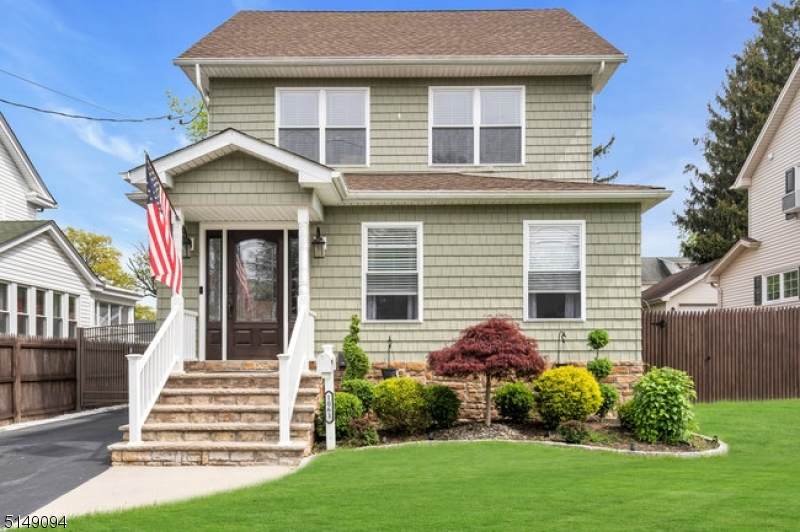 1061 Sterling Rd - Photo 1