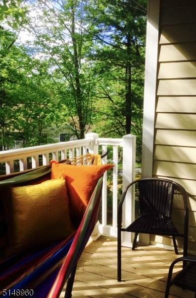 8 C Foxwood Dr - Photo 1