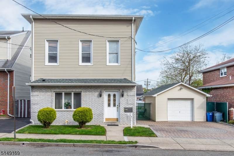 144 Westminster Pl - Photo 1