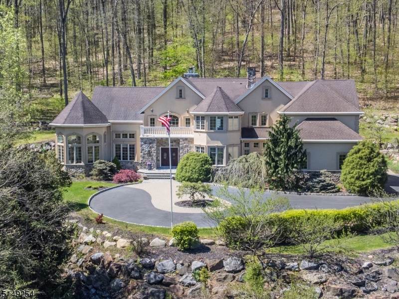 87 Mountainside Dr - Photo 1