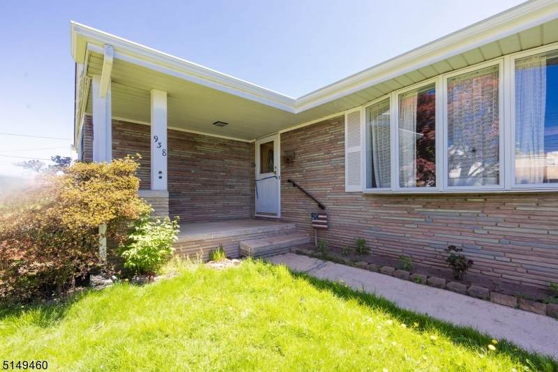 938 Huff Ave - Photo 1