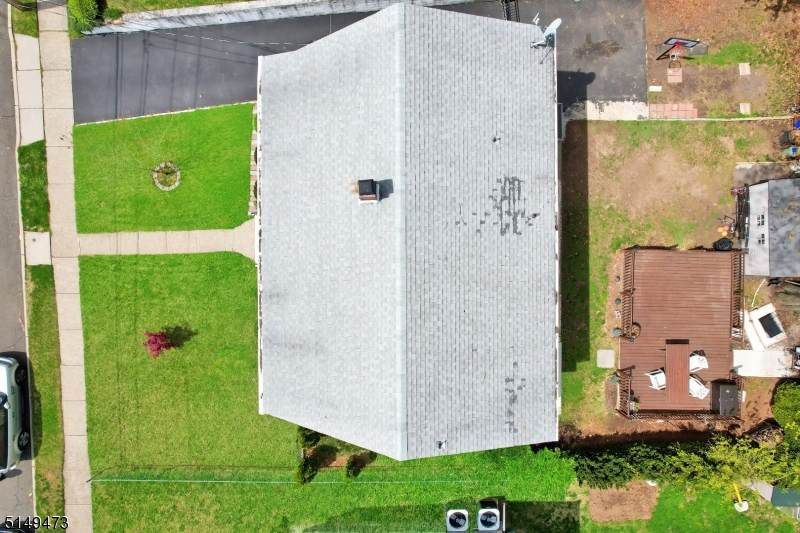 174 Sheridan Ave - Photo 1