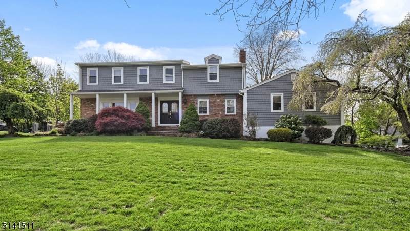 23 Rockledge Ter - Photo 1