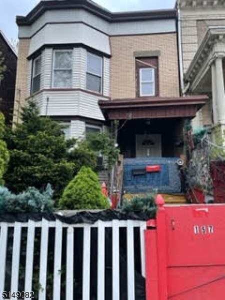 157 Milford Ave - Photo 1