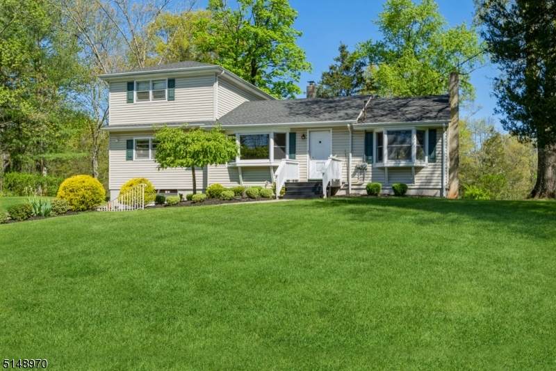 24 Felmley Rd - Photo 1