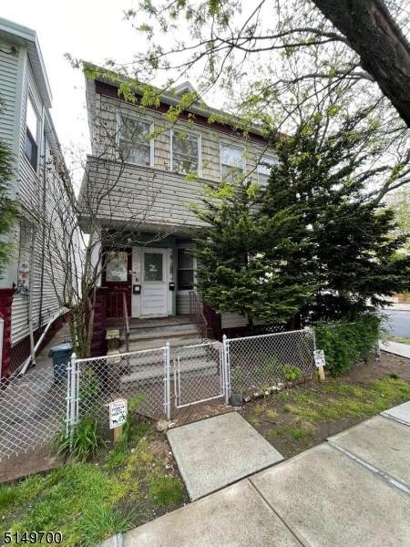 120 Van Winkle Ave - Photo 1