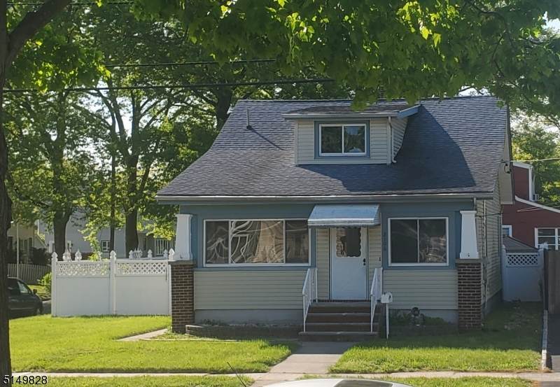 2106 Church St - Photo 1