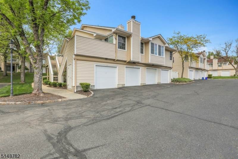 9 Dunbar Ct - Photo 1