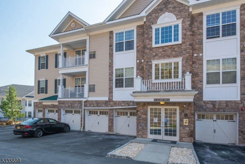 97 Quarry Dr - Photo 1