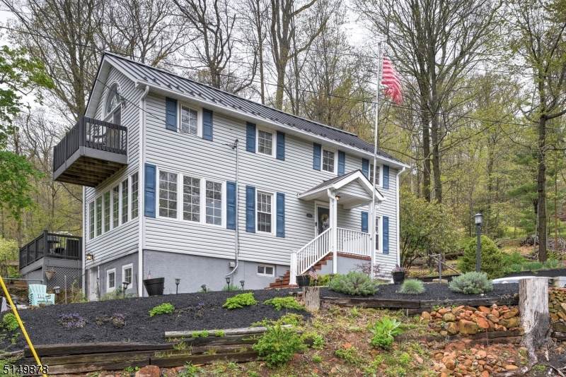 1805 Woodland Ter - Photo 1