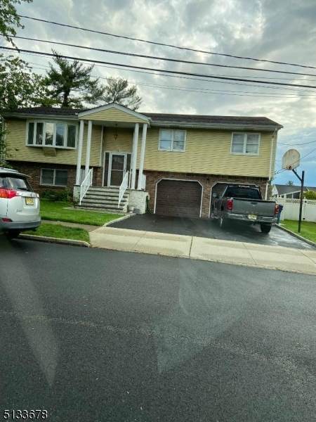 425 Winchester Pl - Photo 1