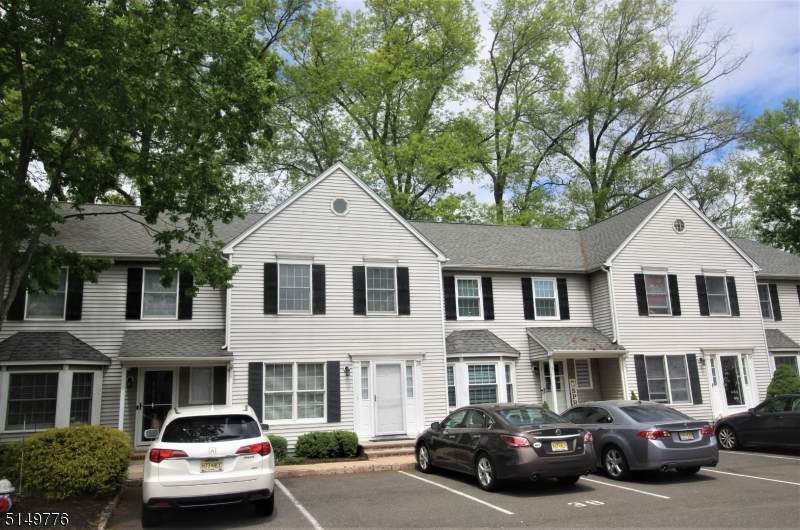 38 Village Ct - Photo 1