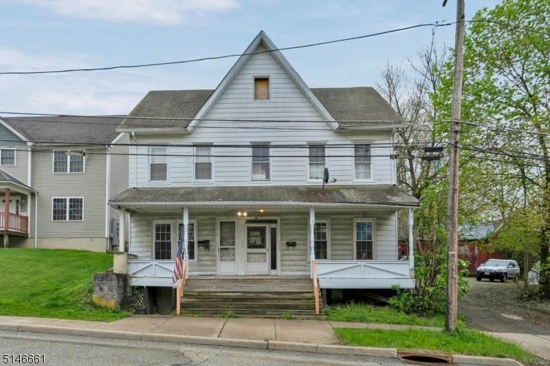 14 Munson St - Photo 1