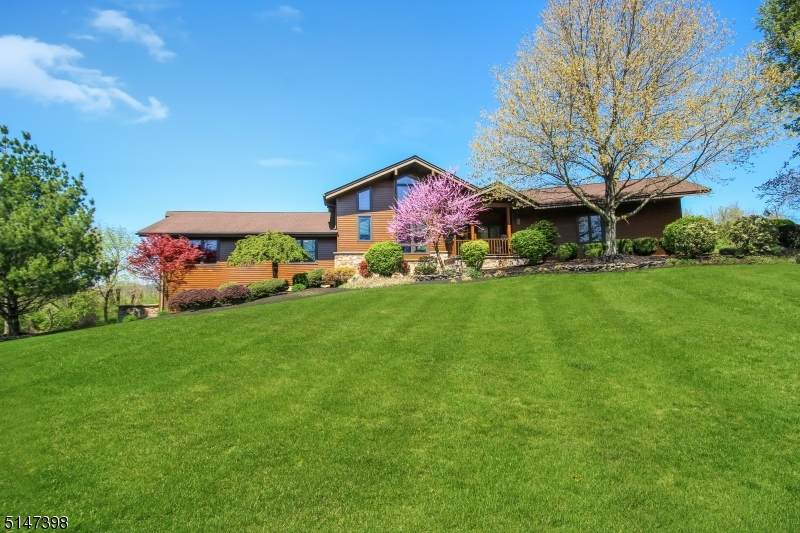 2731 River Rd - Photo 1