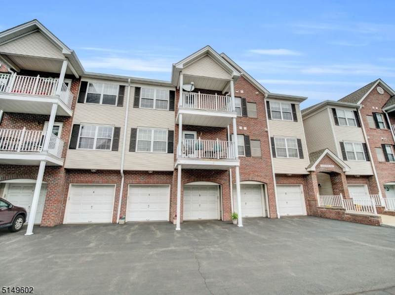 6 Redspire Dr - Photo 1