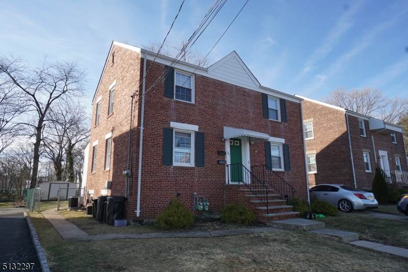 161 Willow Ave - Photo 1