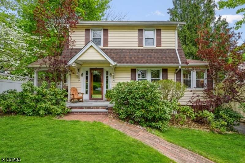 23 Woodland Rd - Photo 1