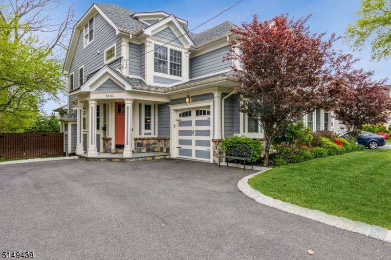 515 Carleton Rd - Photo 1