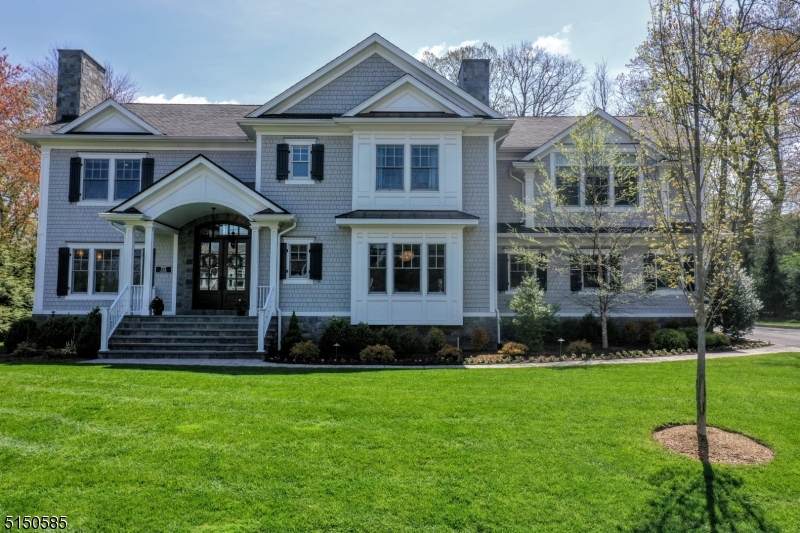 722 Albemarle St - Photo 1