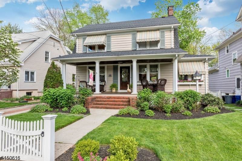 335 Walnut Ave - Photo 1