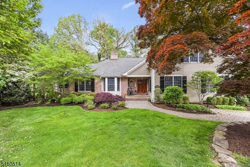 92 Highland Ave - Photo 1
