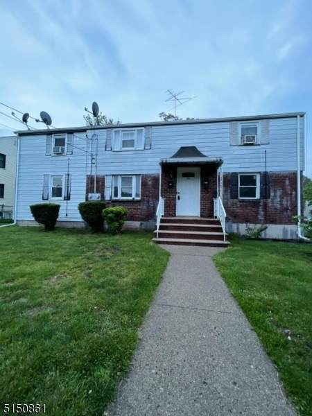 50 Macarthur Ave - Photo 1
