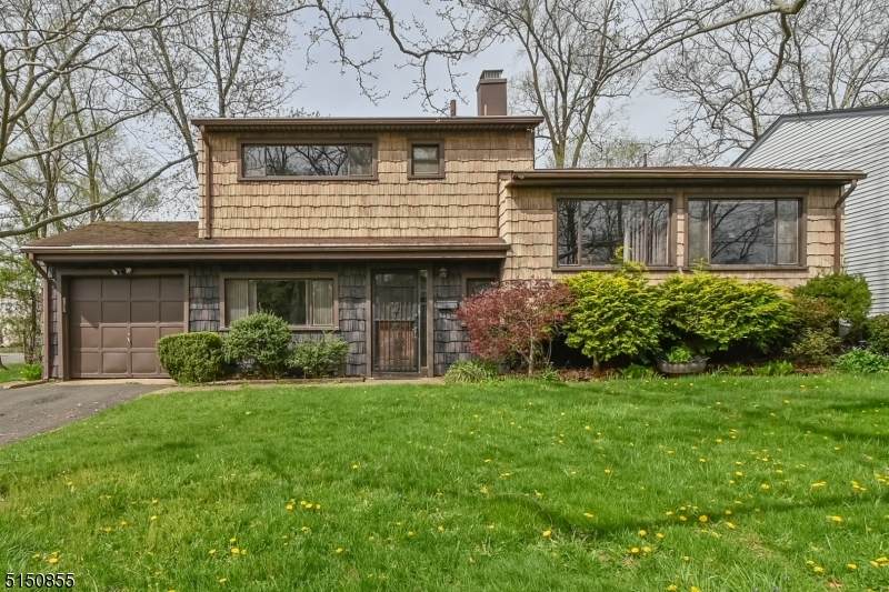 77 Cypress Dr - Photo 1