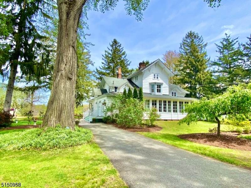 26 Lakeview Dr - Photo 1